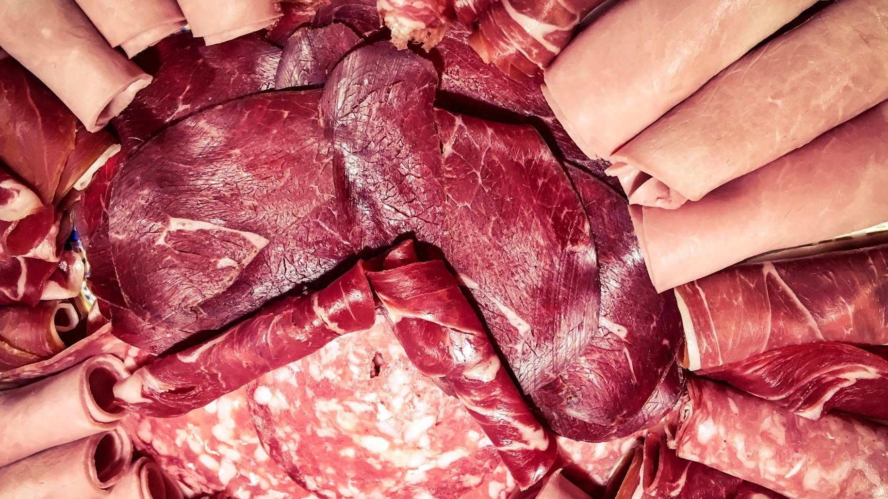 High Meat Consumption Linked to Increased Risk of Type 2 Diabetes, Study Finds