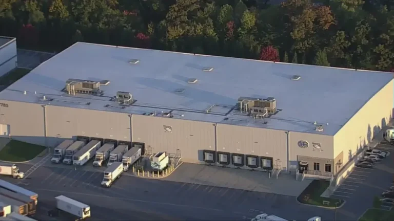 46 Employees Hospitalized in Mass Food Poisoning Incident at Maryland Seafood Distributor, Linked to Homemade Meal