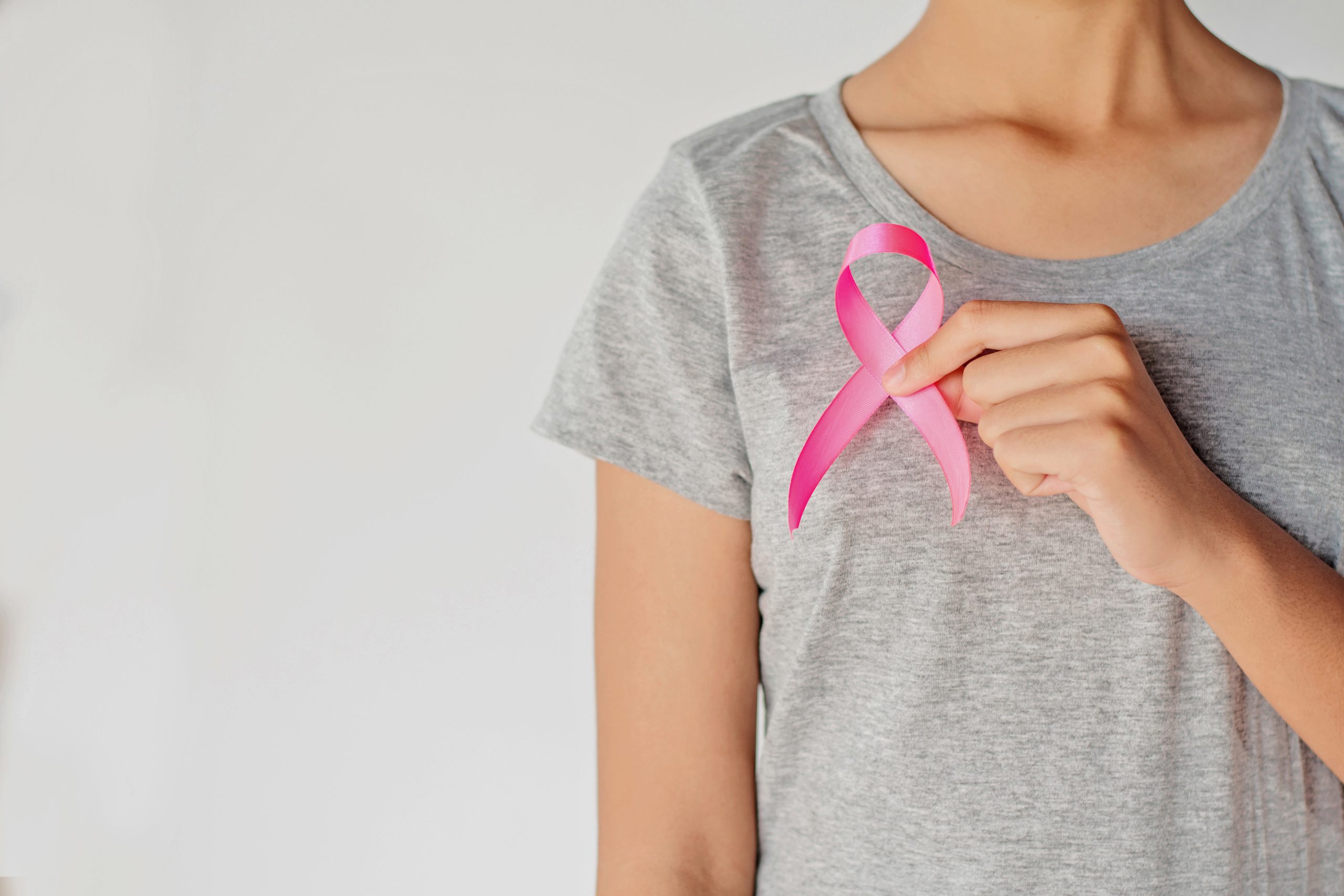 Experts Urge Women to Adopt Healthier Lifestyles and Diets to Reduce Rising Breast Cancer Risk