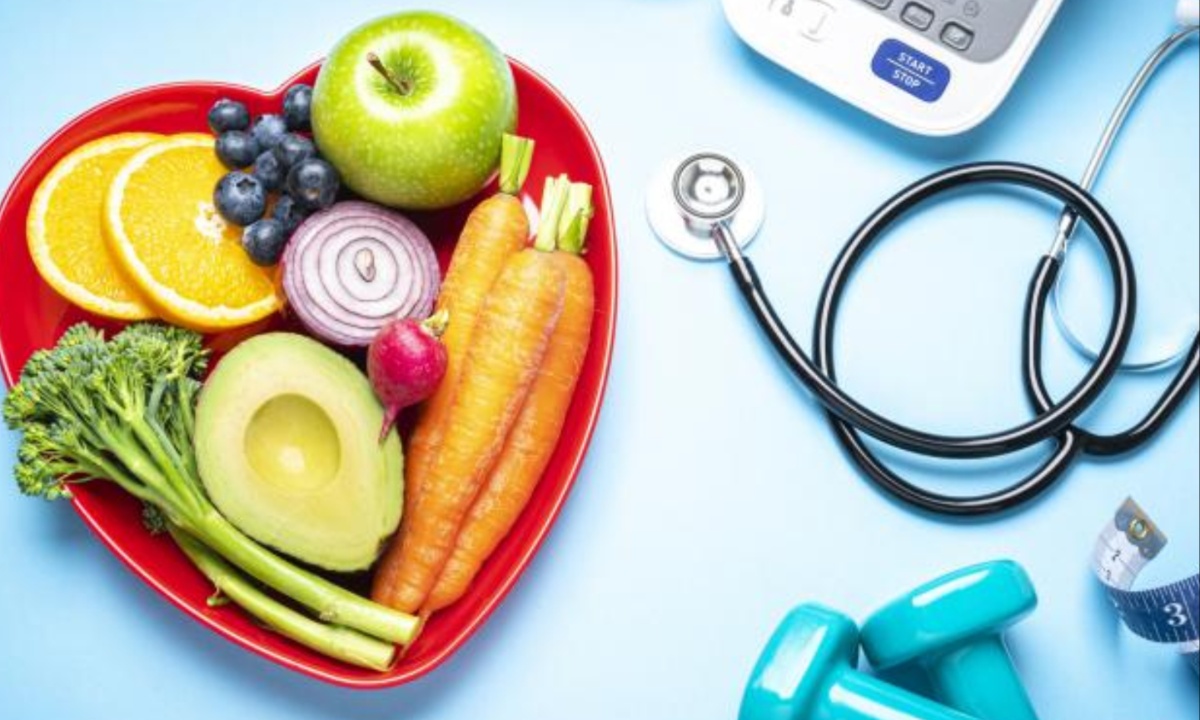 Overcoming Barriers to Adopt the DASH Diet for Better Heart Health Amid High Blood Pressure Crisis