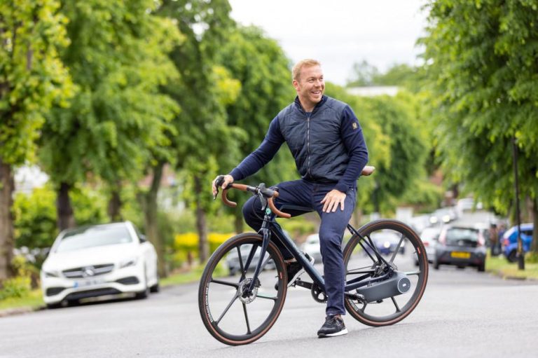 Sir Chris Hoy Reveals Terminal Prostate Cancer Diagnosis, Urges Awareness of Early Detection Signs