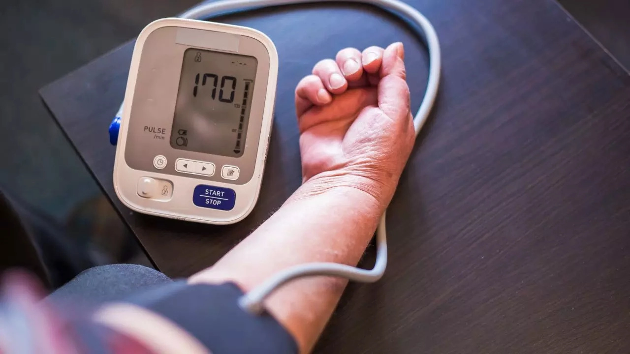 Study Reveals Improper Arm Positioning During Blood Pressure Measurements Leads to Inaccurate Readings