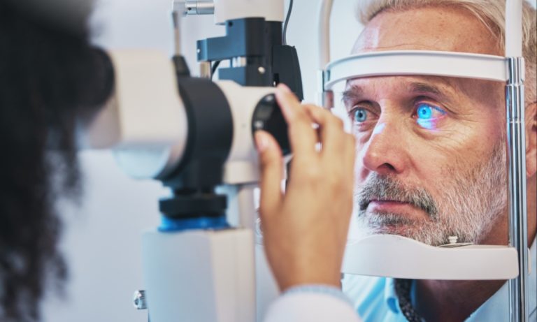 Detecting Early Signs of Dementia in Eye Health Highlights Importance of Regular Eye Check-Ups